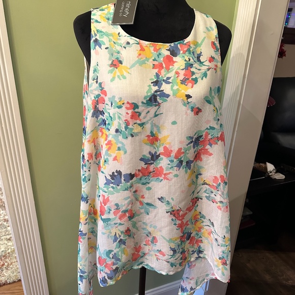 Ninety Clothing Co Sleeveless Lined Floral Top Tunic Size Small NWT - Picture 1 of 13